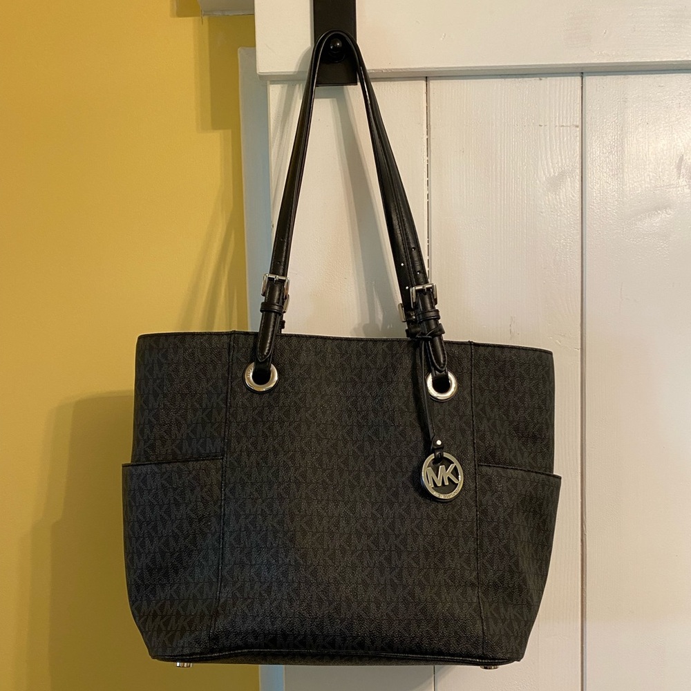 MK Tote